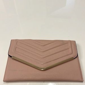 Clutch, Rose, New